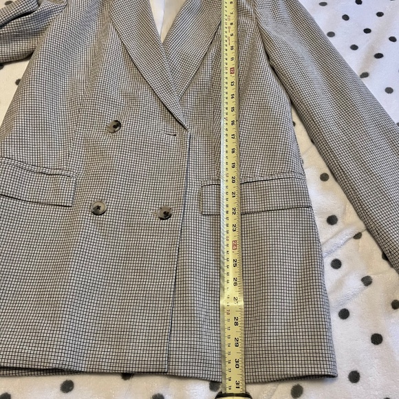 Aritzia Little Moon Plaid Blazer - Picture 6 of 11